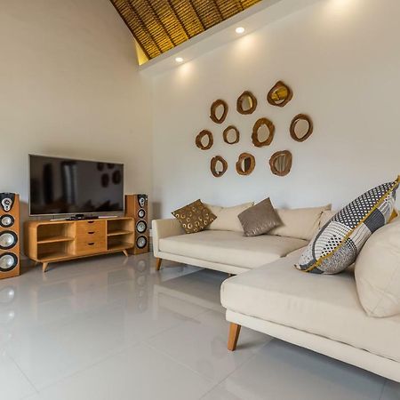 Villa Leelavadee Uluwatu Exterior foto